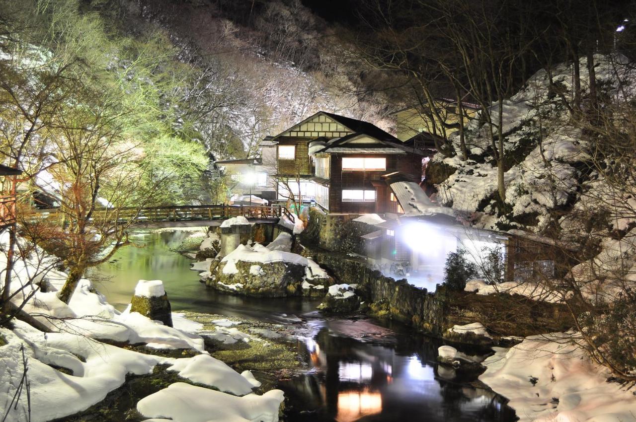 Hotel Osawa Onsen Sansuikaku Hanamaki Esterno foto