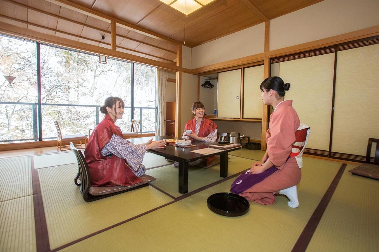 Hotel Osawa Onsen Sansuikaku Hanamaki Esterno foto